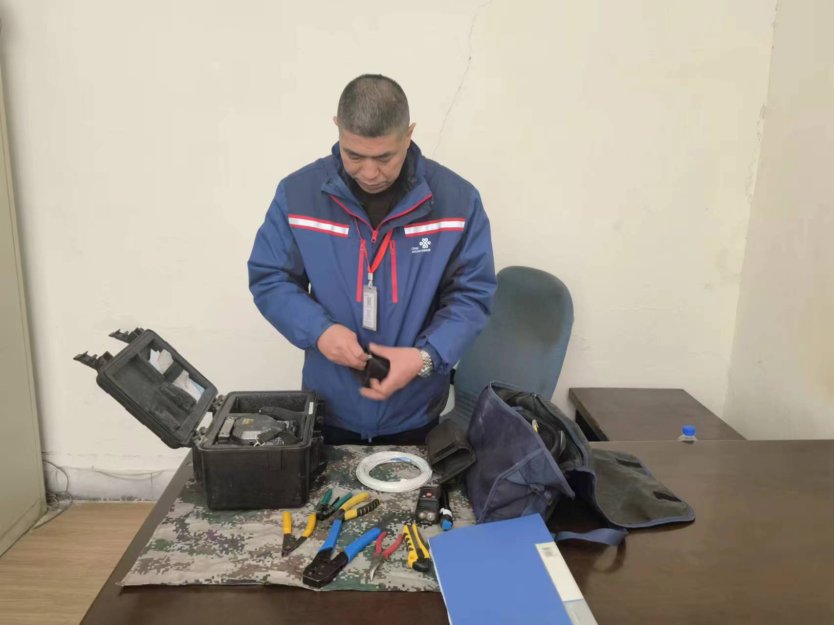 龍江人的龍年心愿丨中國聯通智家工程師霍玉錄 服務通信設備修理