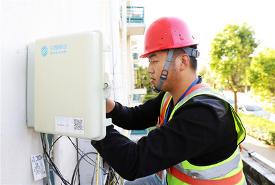 堅(jiān)守崗位，通信保障——灌南移動裝維師傅國慶期間守護(hù)網(wǎng)絡(luò)暢通